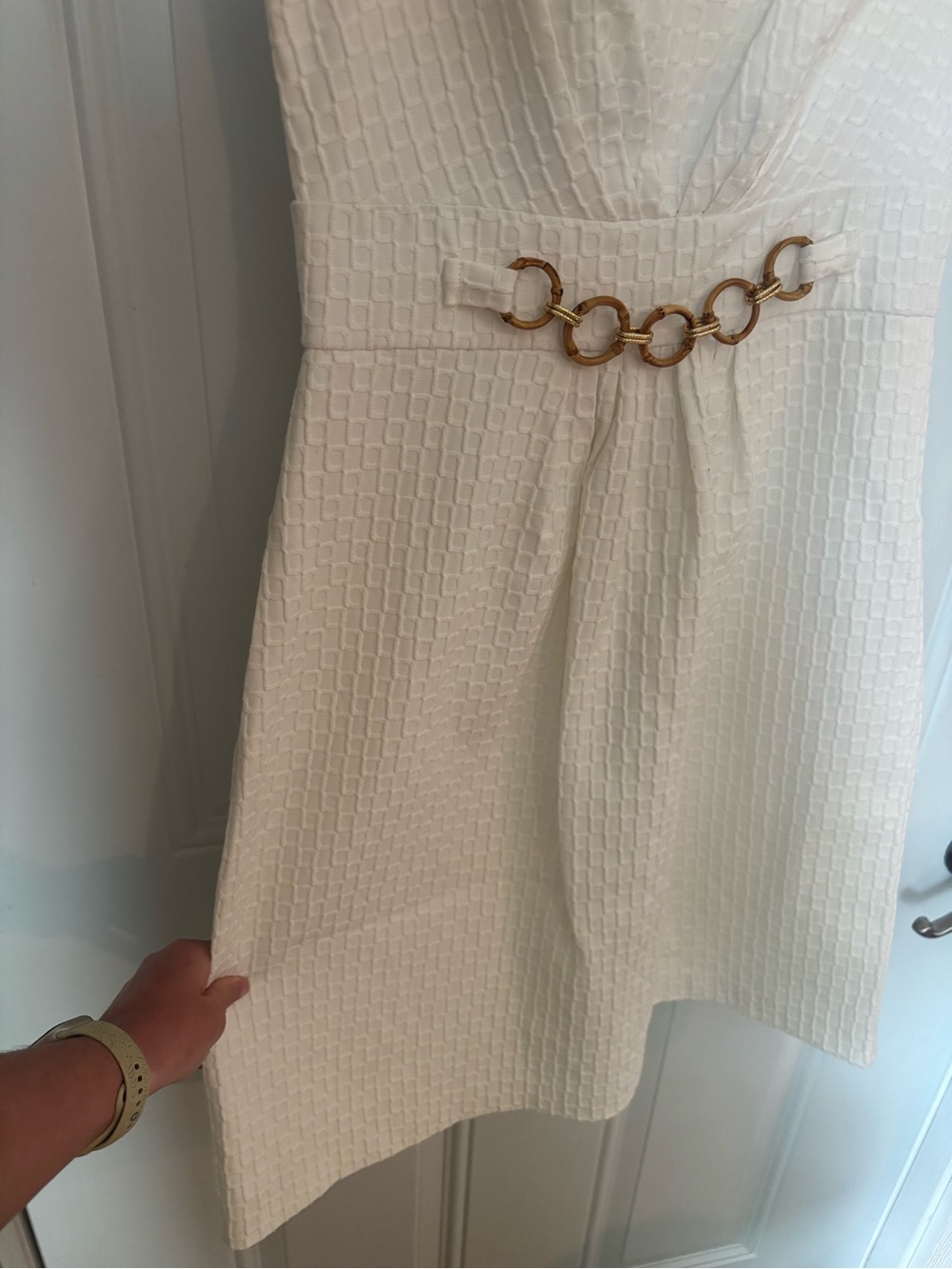 Studio I Cream Textured Sleeveless Midi Dress with Gold Chain - Picture 4 of 7